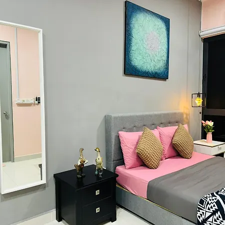 Core Soho Suites Kota Warisan Sepang Klia Airport Free Wifi By Bka Legacy Exterior photo