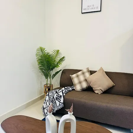 Core Soho Suites Kota Warisan Sepang Klia Airport Free Wifi By Bka Legacy Exterior photo
