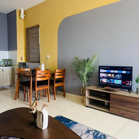 Core Soho Suites Kota Warisan Sepang Klia Airport Free Wifi By Bka Legacy Exterior photo