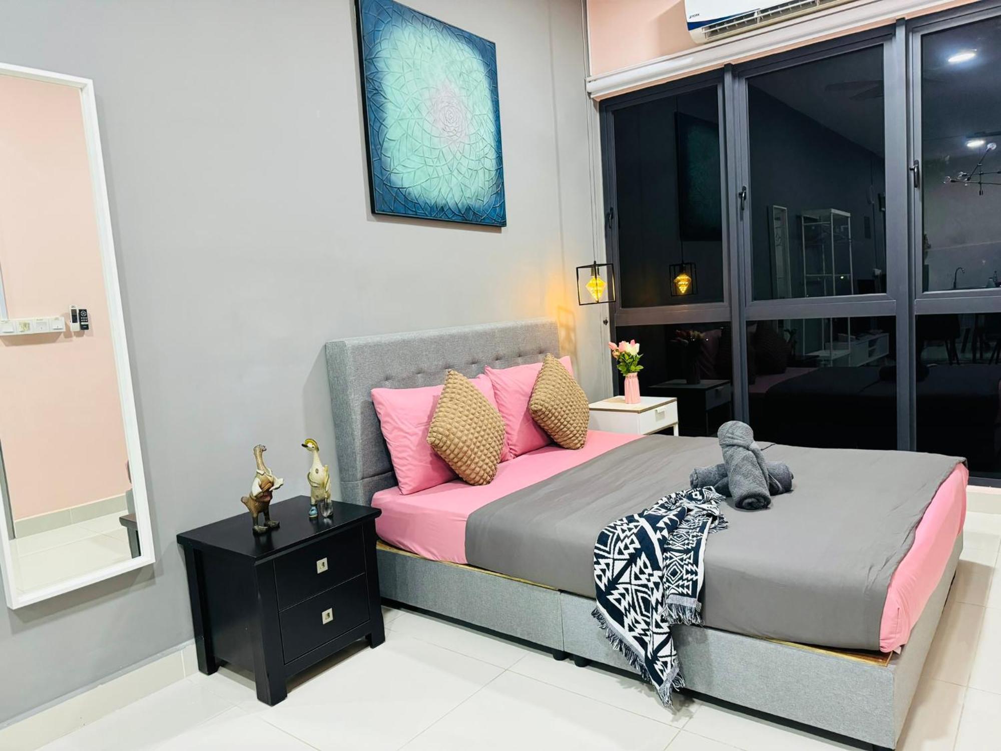 Core Soho Kota Warisan Klia Airport Free Wifi By Bka Legacy Apartment
