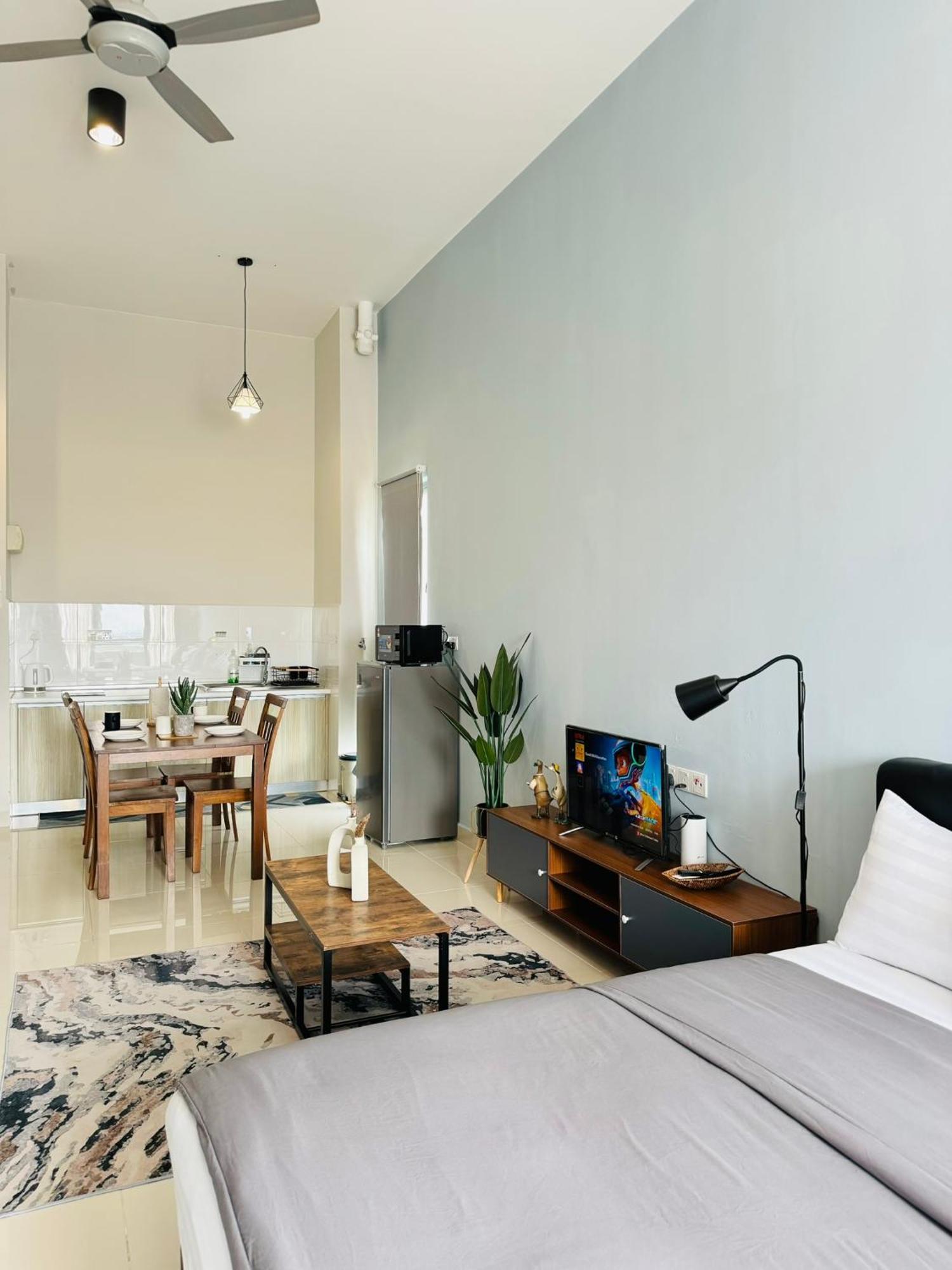 Core Soho Kota Warisan Klia Airport Free Wifi By Bka Legacy Apartment